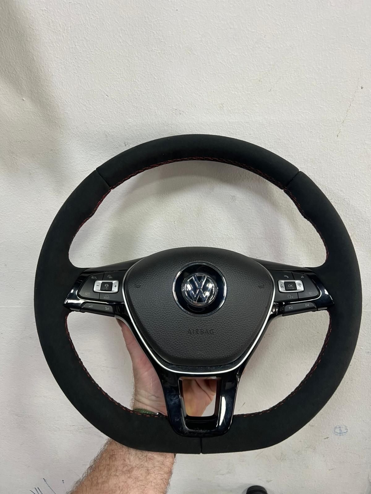 Volan - VW alcantara